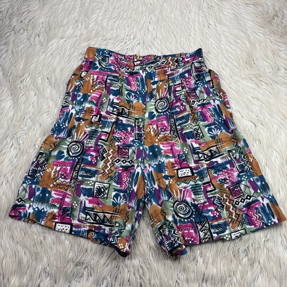 christie & jill Pants - Vintage Christie & Jill Women's M Geo Abstract Printed High Rise Flowy Shorts